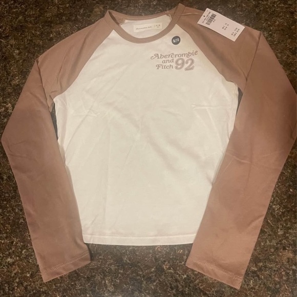 Abercrombie Kids Long Sleeve Top - Picture 2 of 3